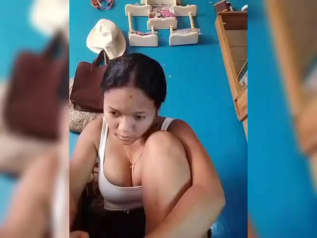 Offline Vaninah on BongaCams