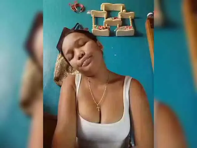 Offline Vaninah on BongaCams