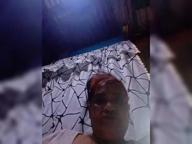 Offline VelvetRose1 on BongaCams