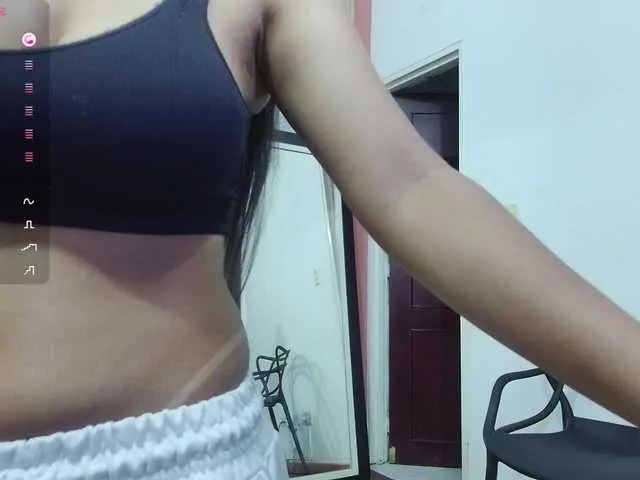 Offline veronicaroose on BongaCams