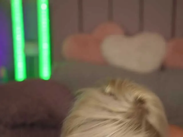 Offline VickySecret on BongaCams