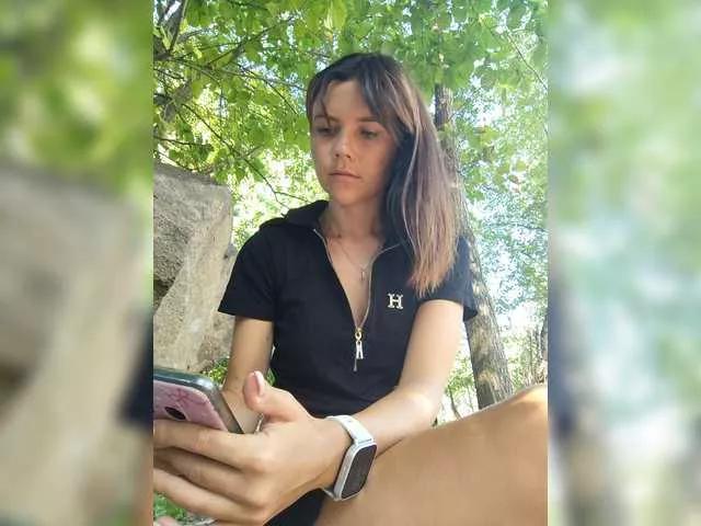 Victoria03 from BongaCams