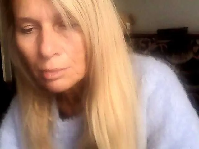 Offline victoria71 on BongaCams