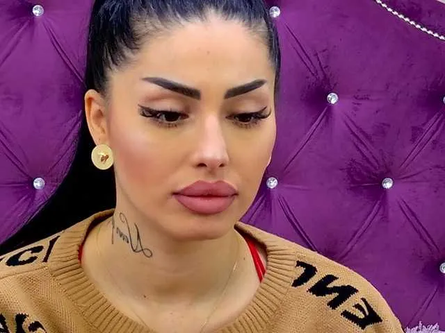 Offline VictoriaBonie on BongaCams