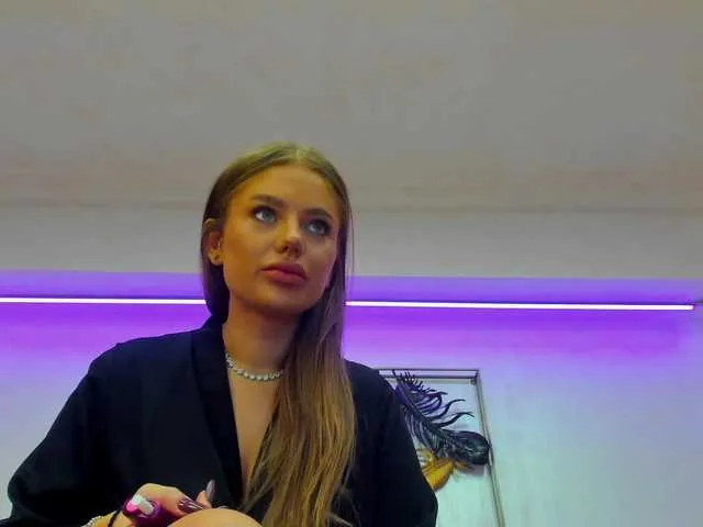 Offline VikaFever on BongaCams