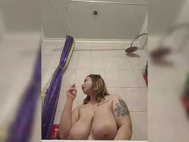 Offline viktoriasinelnikova on BongaCams