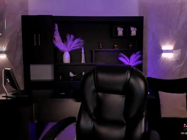 Freechat ViolettHansson on BongaCams