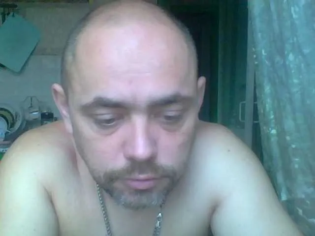 Offline Vitya2108 on BongaCams