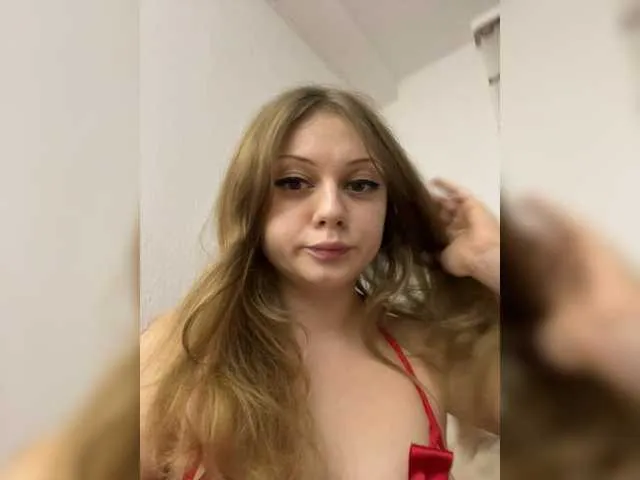 Offline VixyVee on BongaCams