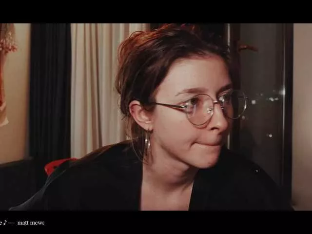 Offline WebCora on BongaCams