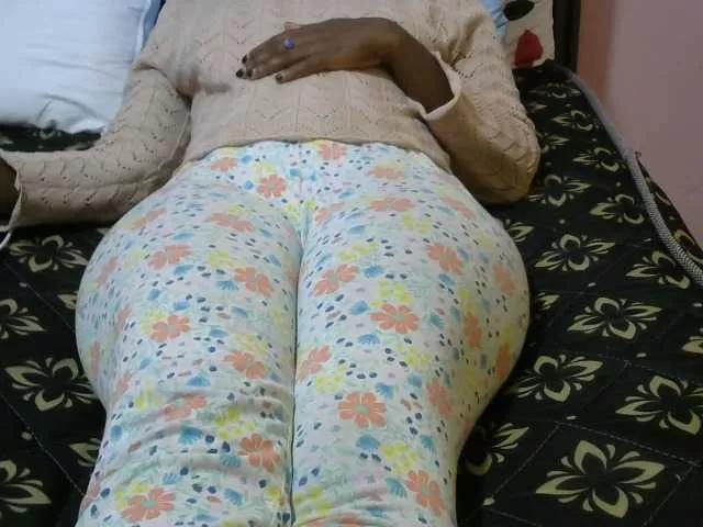 Winnie112 from BongaCams