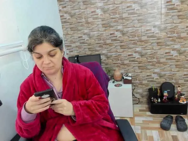 Offline Yin-yanghot on BongaCams