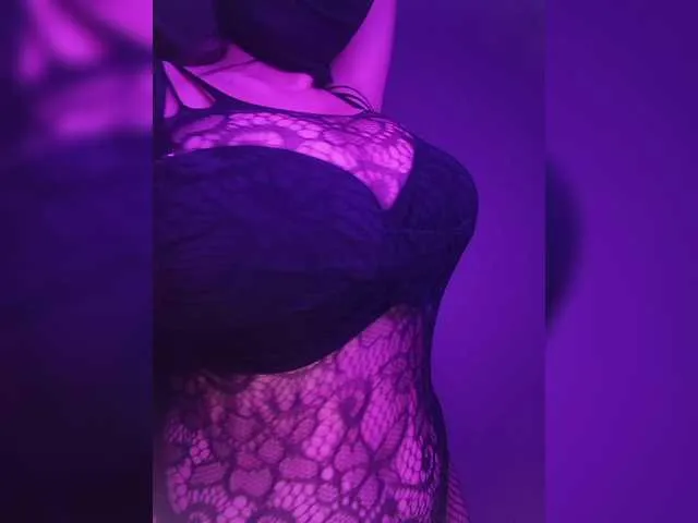 Offline Your-Sweetie-Polly on BongaCams