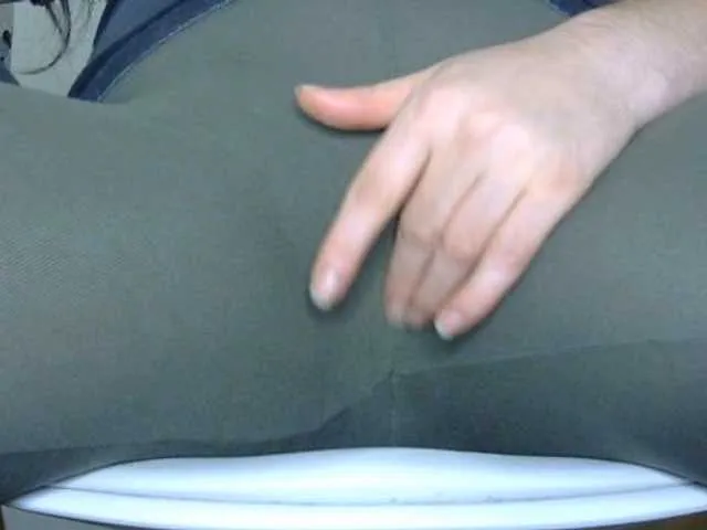 Freechat YourDesire36 on BongaCams