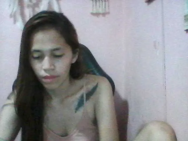 Offline YourMochii on BongaCams