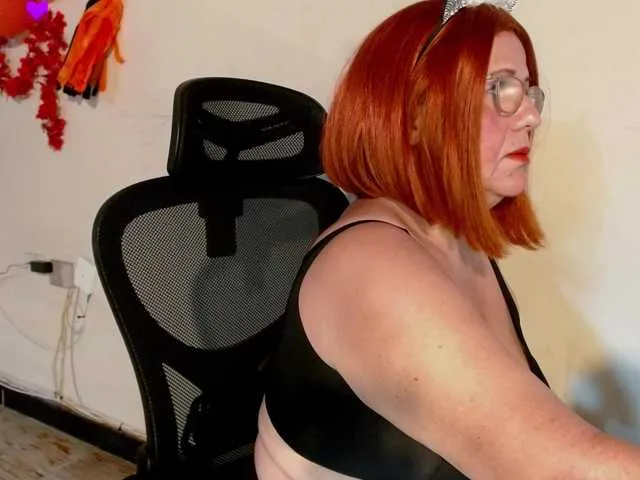 Offline zafiro56 on BongaCams