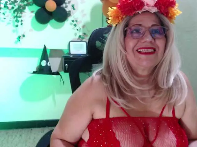 Offline zafiro56 on BongaCams