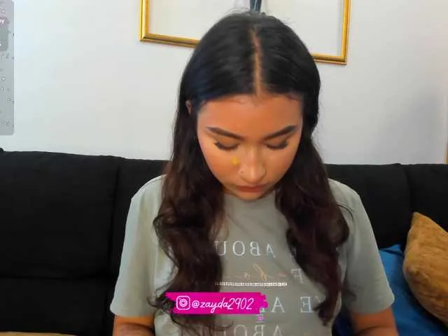 Offline Zayyda on BongaCams