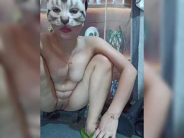 Zizimi from BongaCams