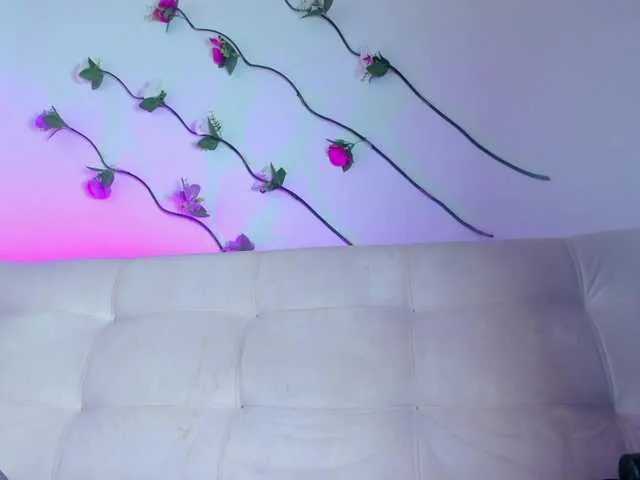 Offline ZoeBrunet on BongaCams