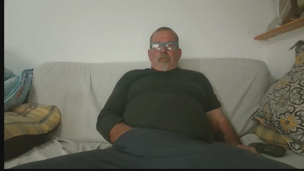 Offline 0oscar_xxx on Cam4