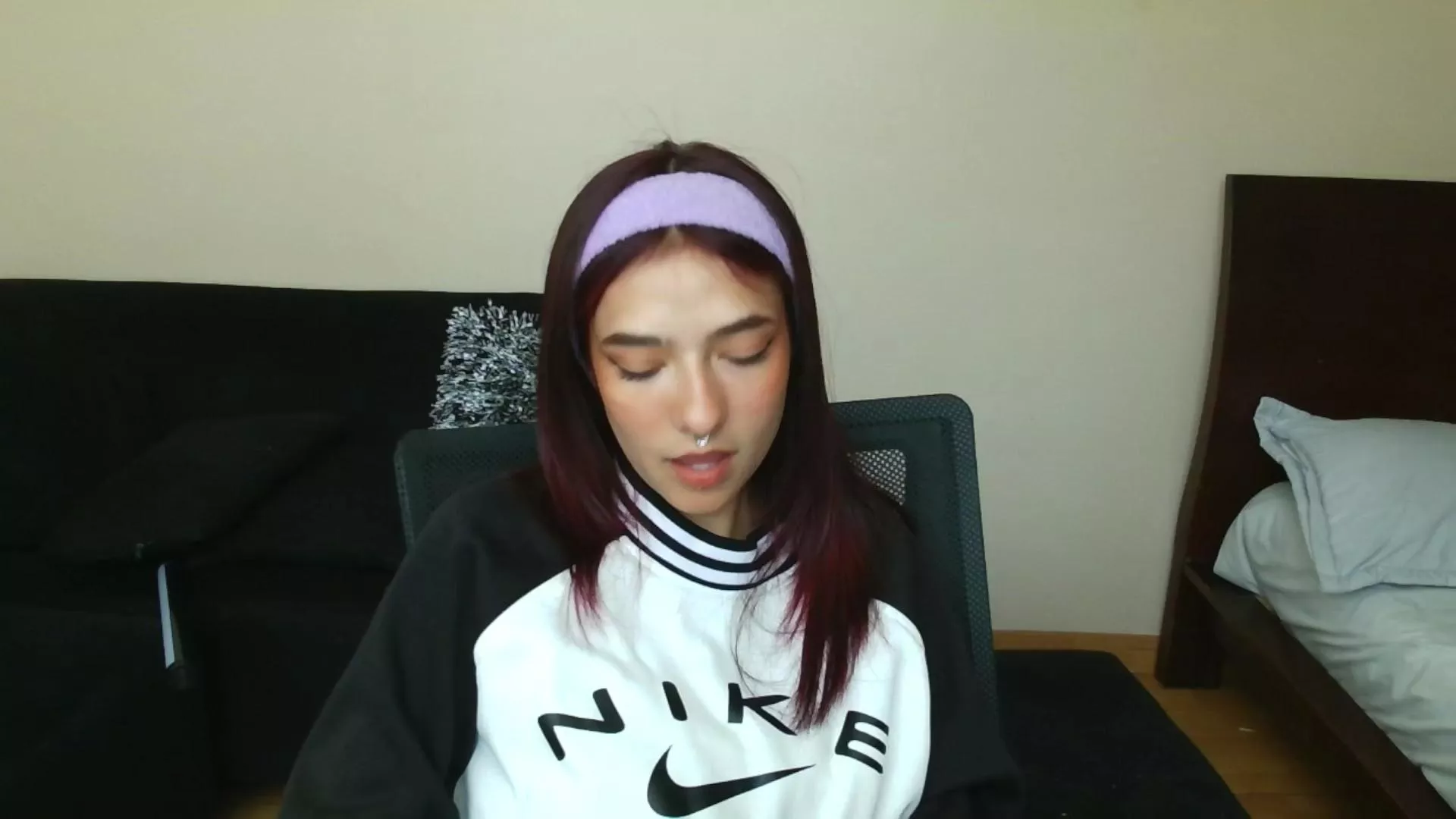 Offline 3badweed3 on Cam4