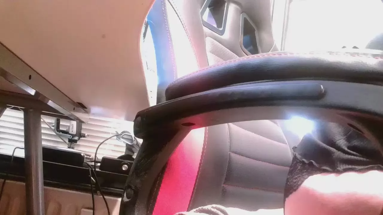 Offline 69stina on Cam4