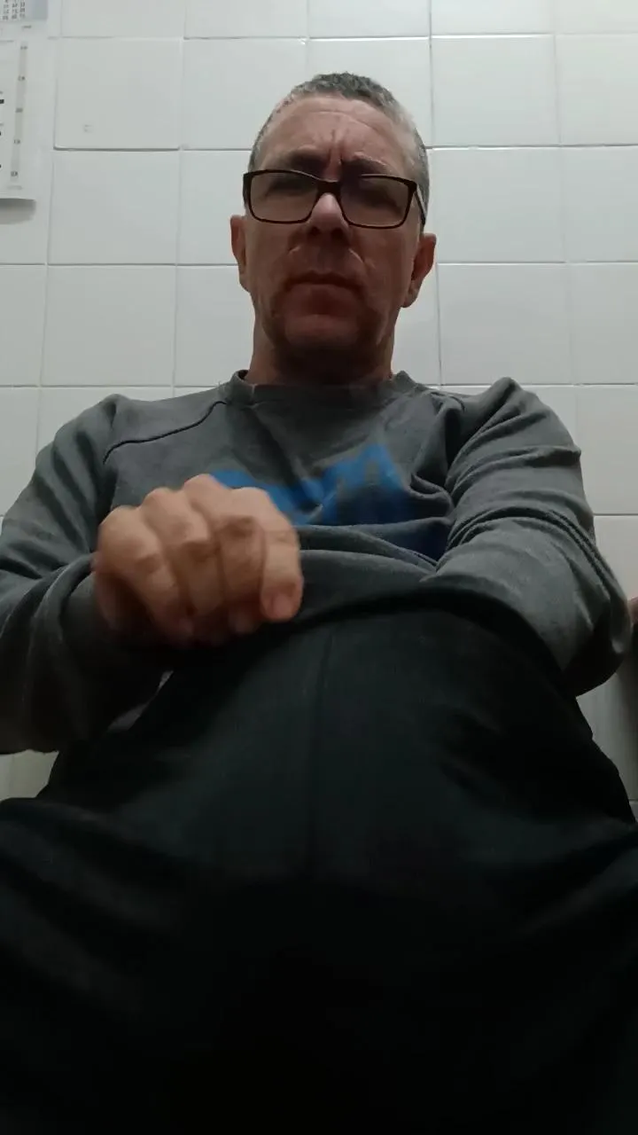 Offline _el_gato_sexy_ on Cam4