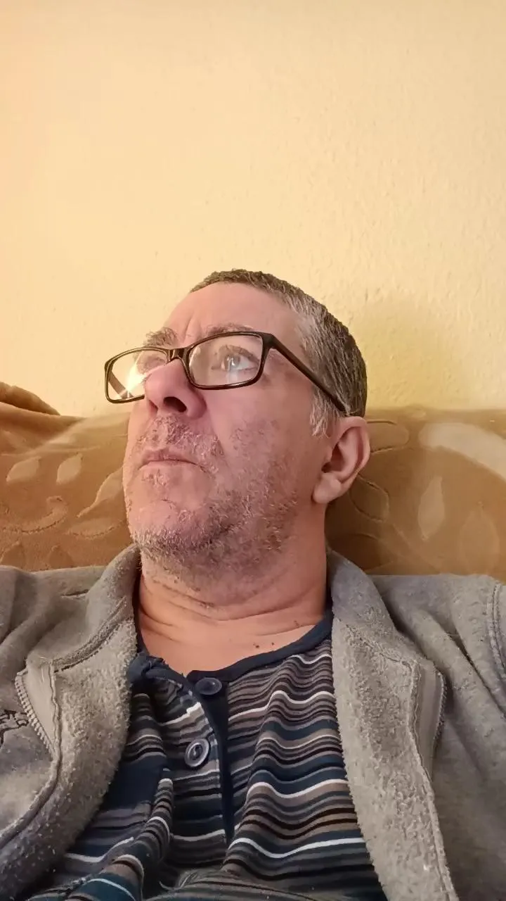 Offline _el_gato_sexy_ on Cam4