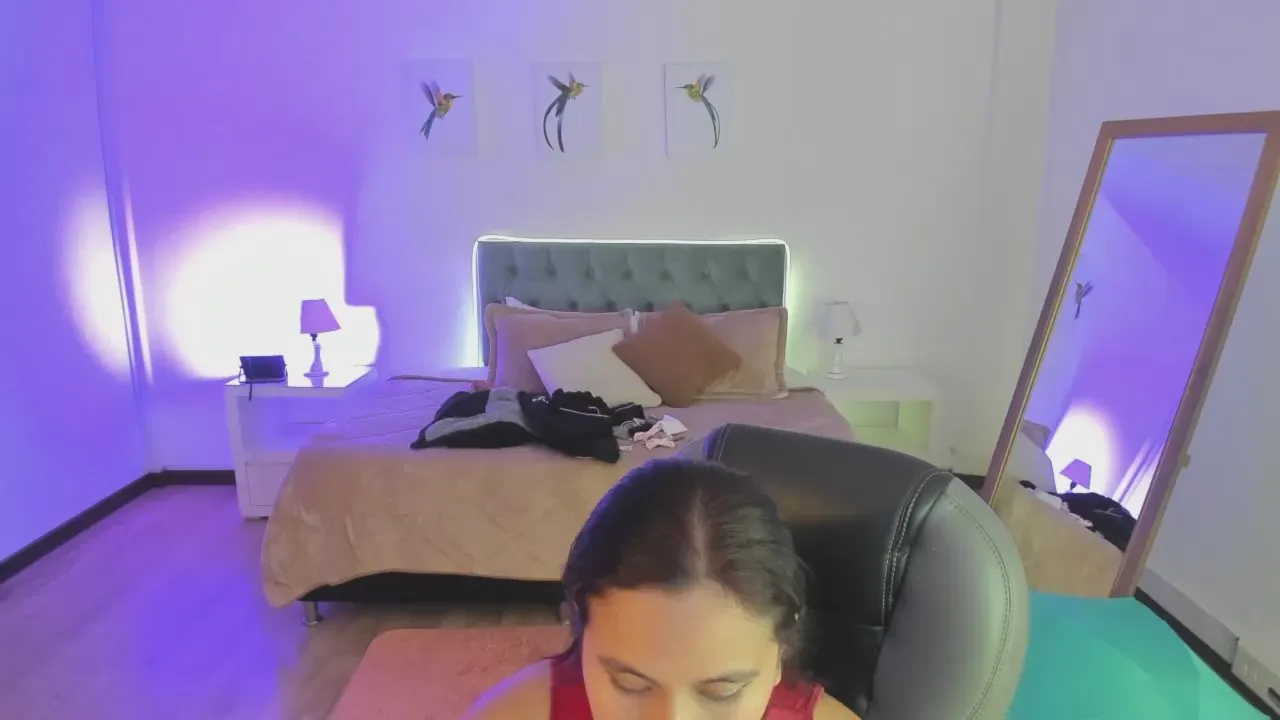 Freechat _natalie18 on Cam4