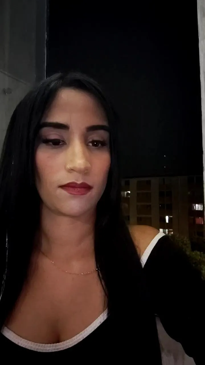 Freechat _nathaly_sweet on Cam4