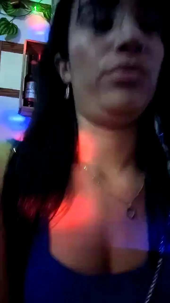 Freechat _nathaly_sweet on Cam4