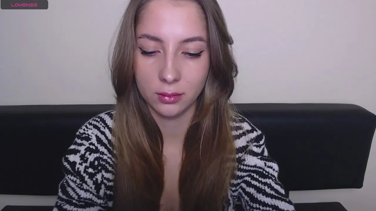 Offline _OliVe_ on Cam4