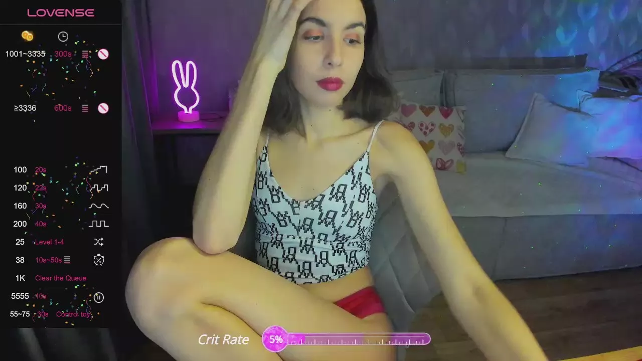 Freechat _queenmila on Cam4