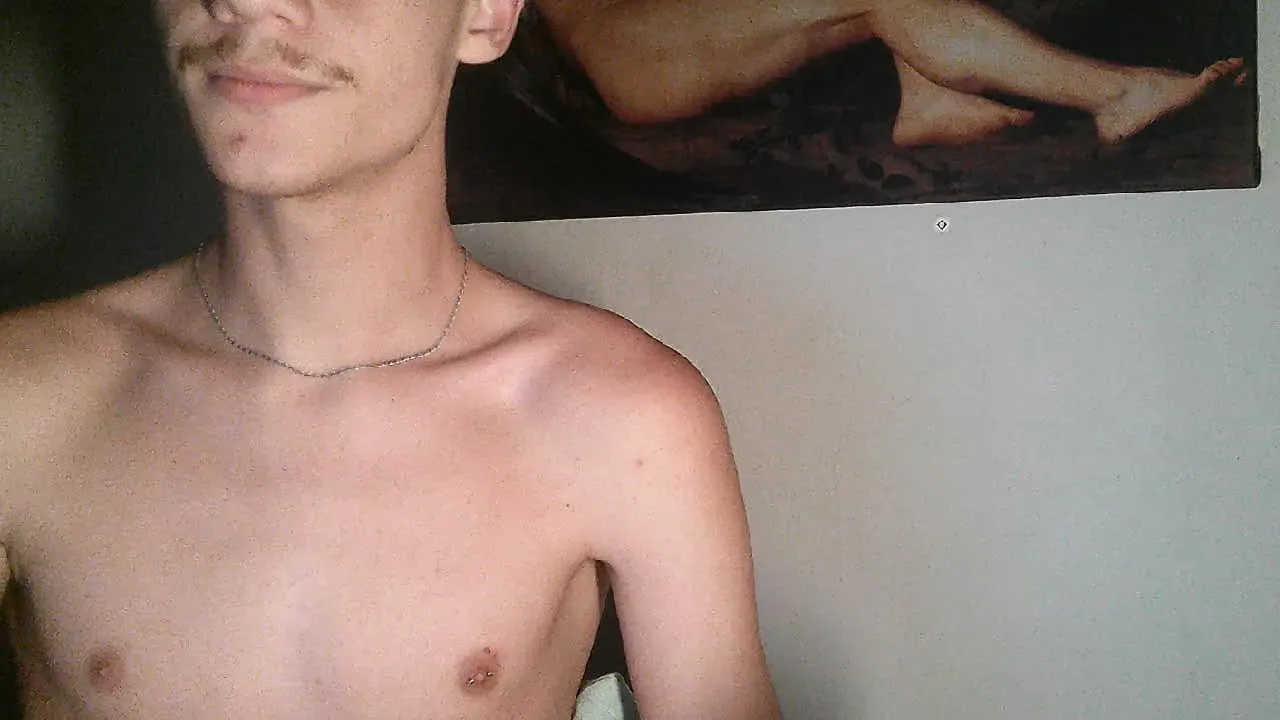 Offline _santyingrego on Cam4