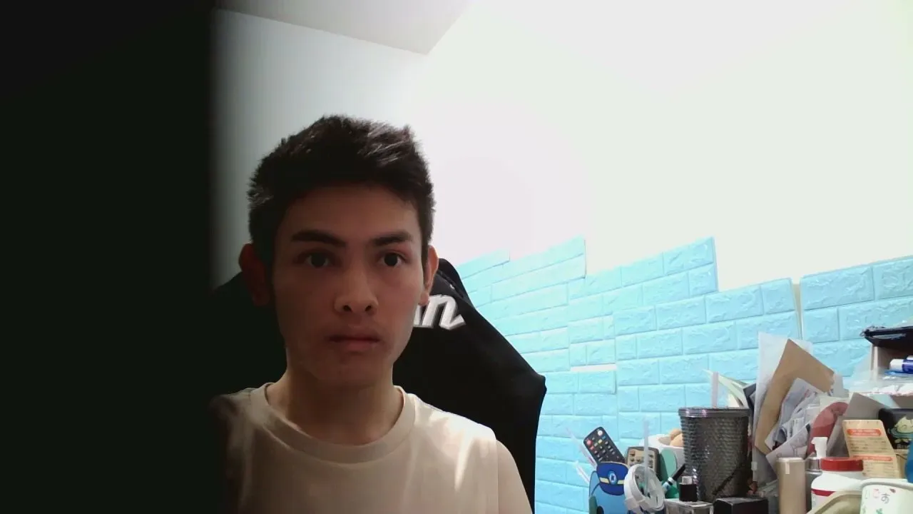 Offline a22322270 on Cam4