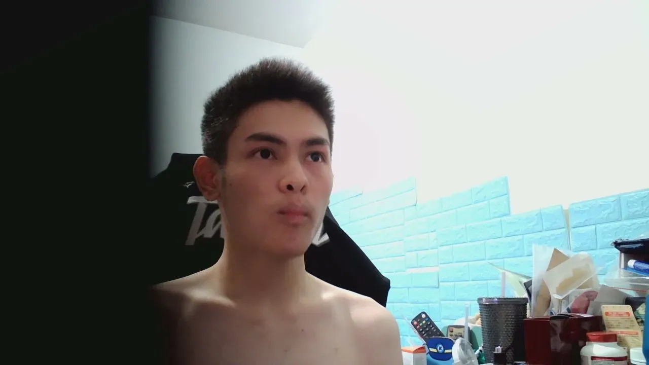 Offline a22322270 on Cam4