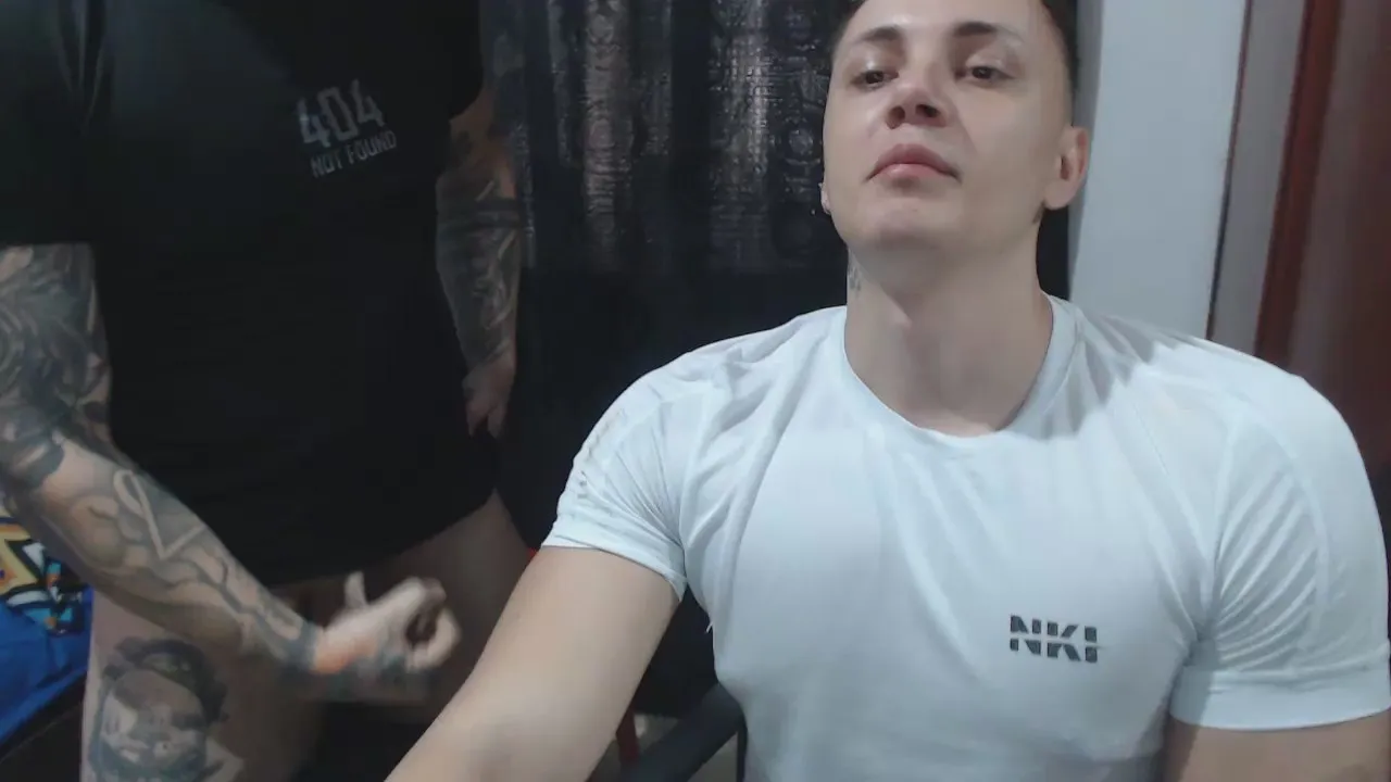 Offline ABRAHAM_ALLISON on Cam4