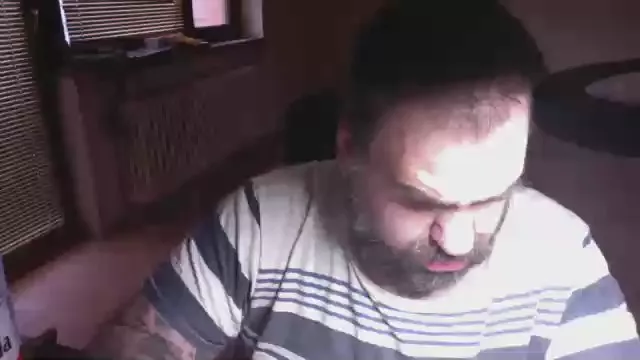 Offline ac_slide84 on Cam4