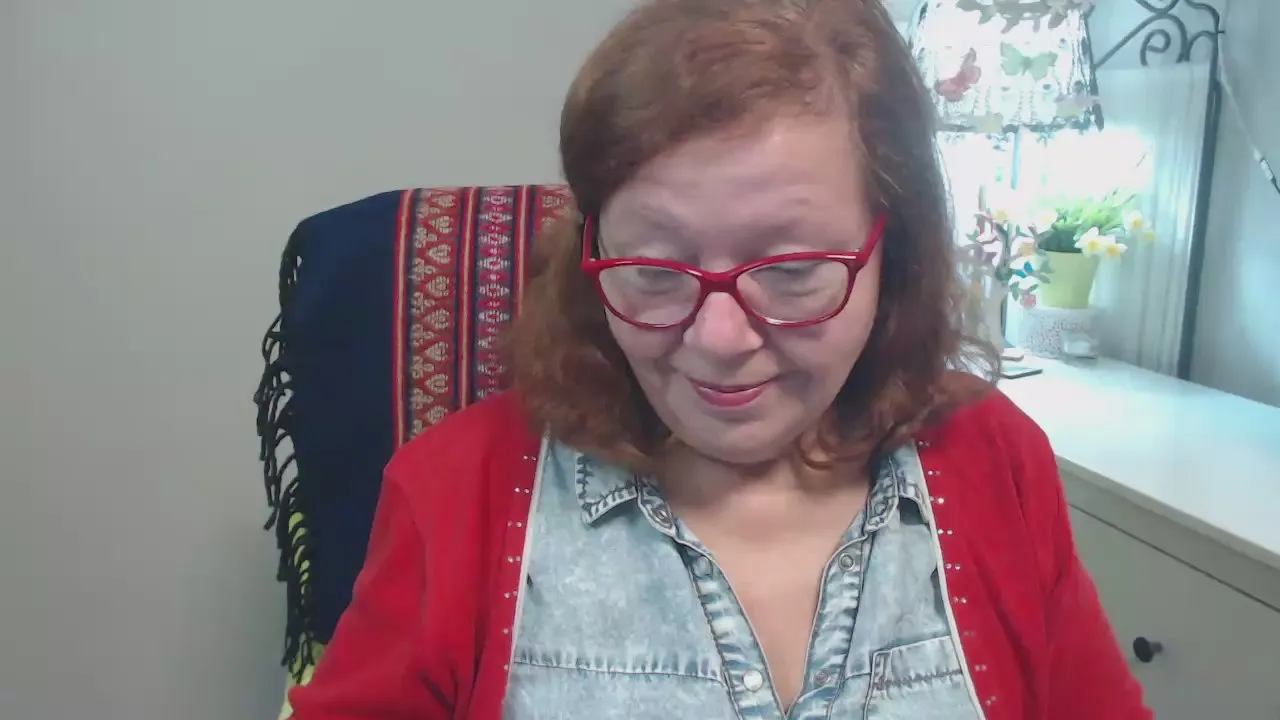 Freechat adele69sexy on Cam4