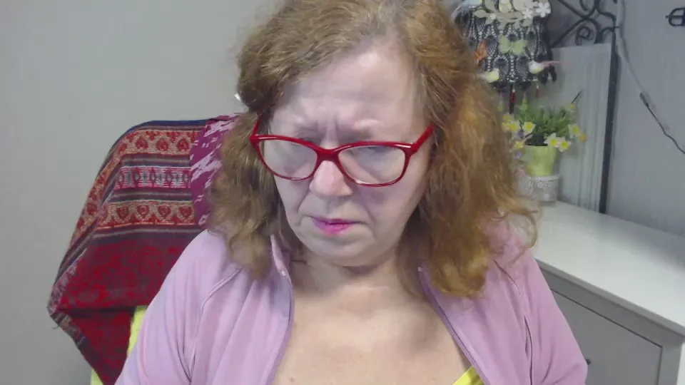 Freechat adele69sexy on Cam4