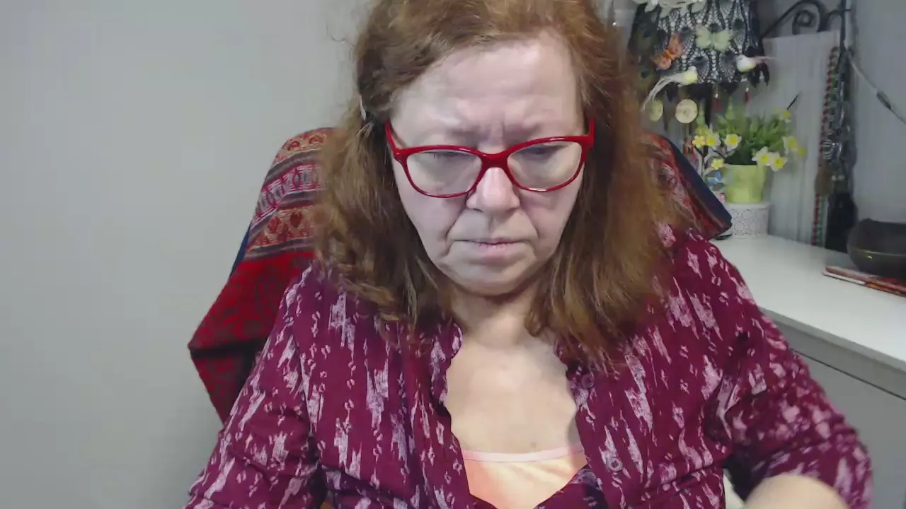 Freechat adele69sexy on Cam4