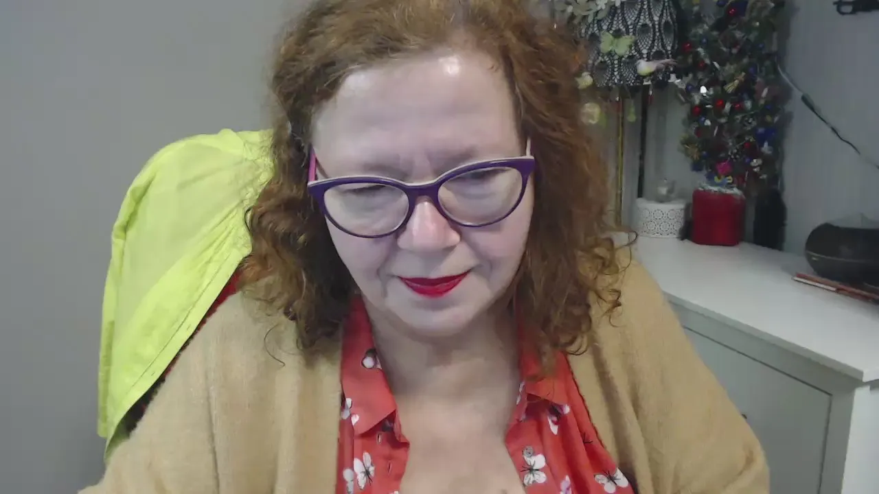 Freechat adele69sexy on Cam4