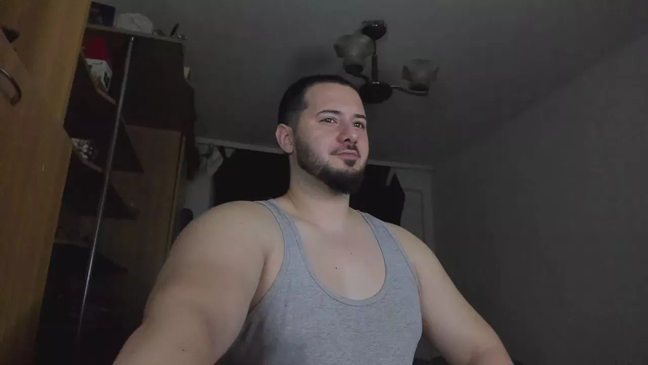 Offline adonislovely on Cam4