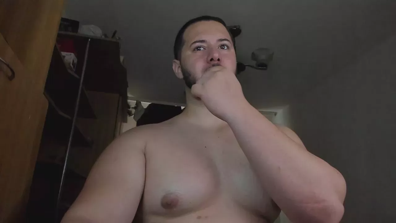 Offline adonislovely on Cam4