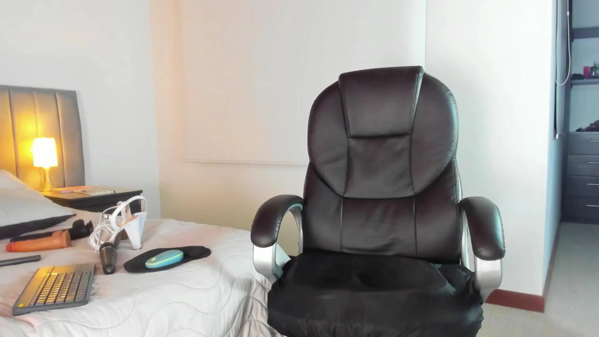 Offline adriana71 on Cam4