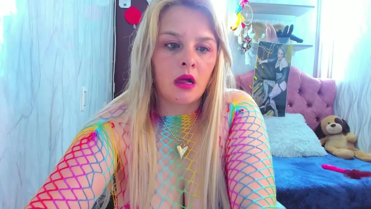 Freechat adriana_fox_ on Cam4