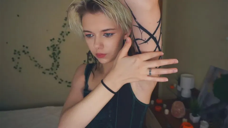 Offline AftonFountain on Cam4