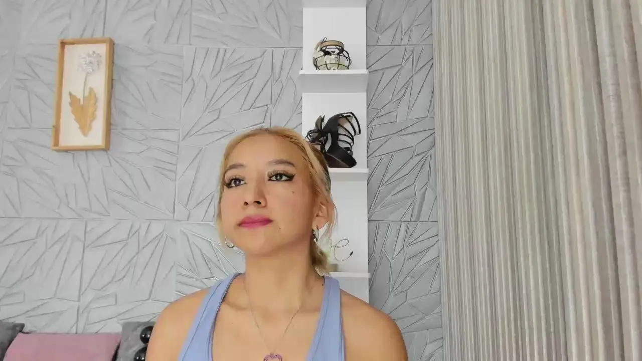 Offline AgataDelphine on Cam4