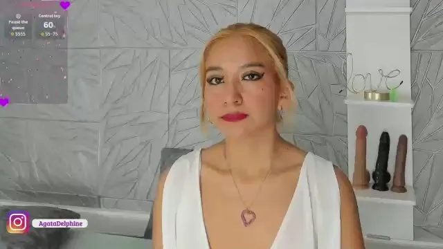 Offline AgataDelphine on Cam4